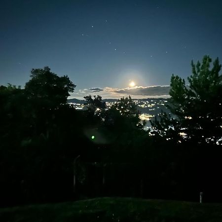 Apartamento Na Montanha Em Campos Campos do Jordao Ngoại thất bức ảnh